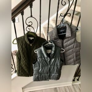 Lot of 3 Vests